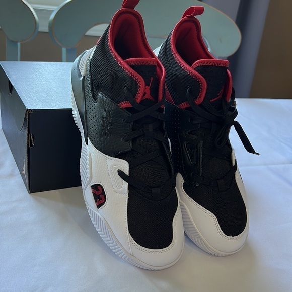 Jordan Stay Loyal 2 - Picture 9 of 9